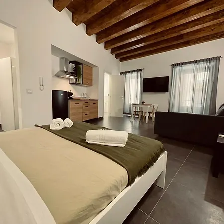 Palermo Inn Studios-2